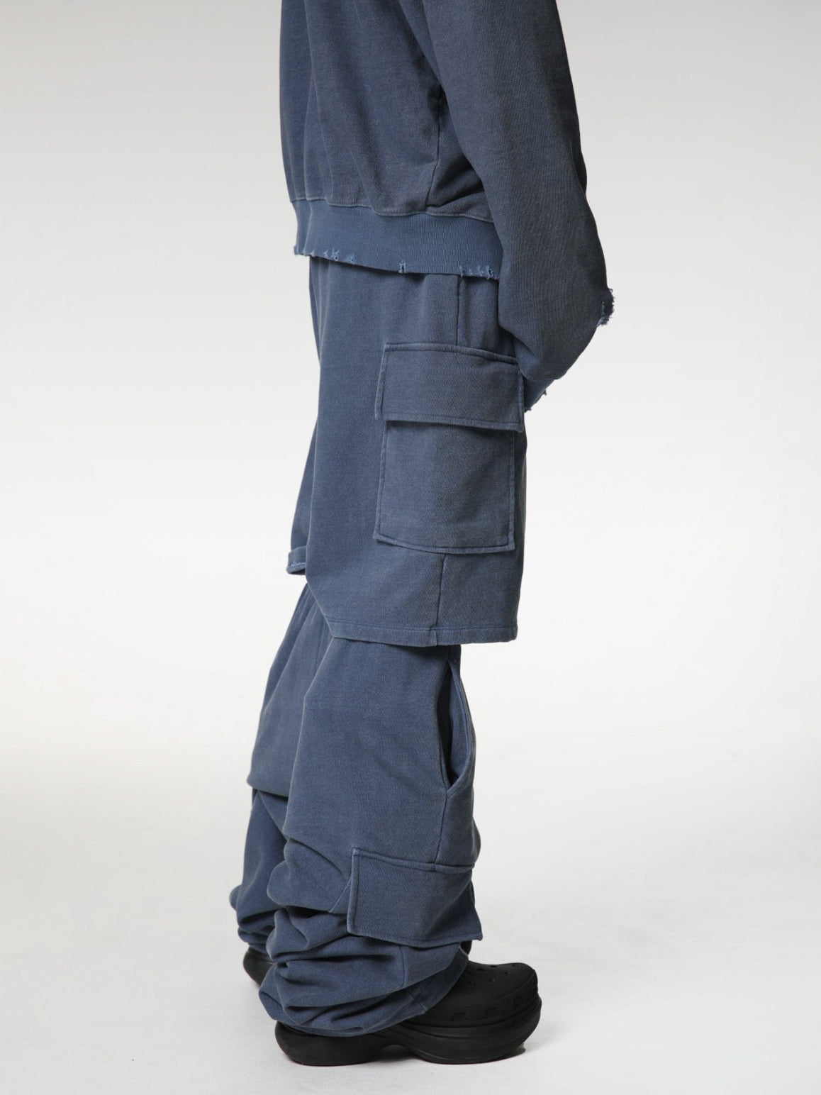 Pigment Cargo Pants (blue)